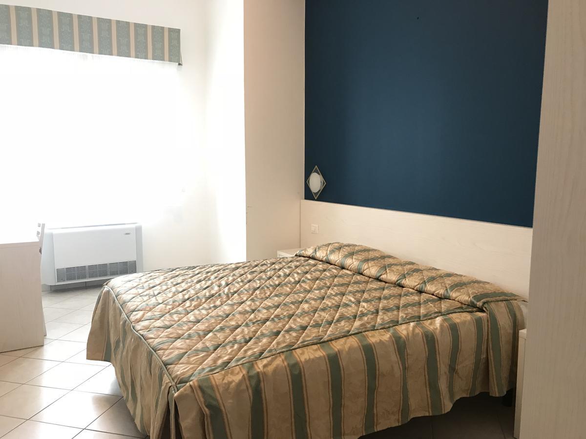 Roma Suite Apartments 切尔维亚 外观 照片